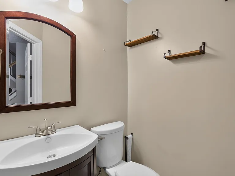 6003 Bobcat Ct — Photo 9