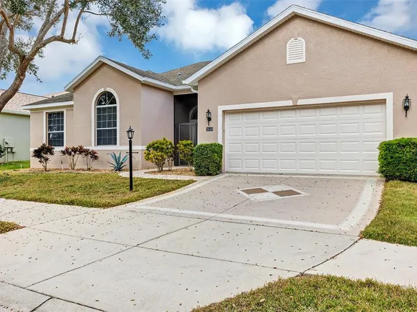 3639 Westover Cir, Leesburg, FL 34748