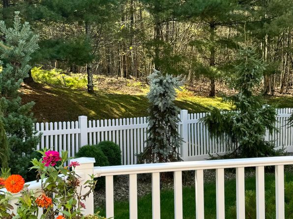 120 Highland Rd, Roaring Brook Twp, PA 18444