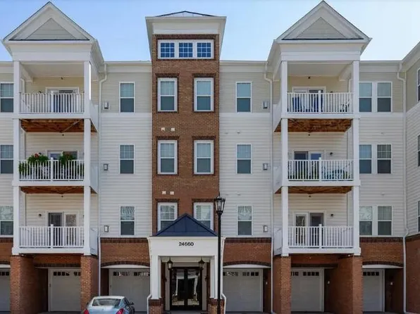 24660 Woolly Mammoth Ter Unit 402, Aldie, VA 20105