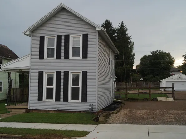 301 & 303 Clinton St, Newark, OH 43055