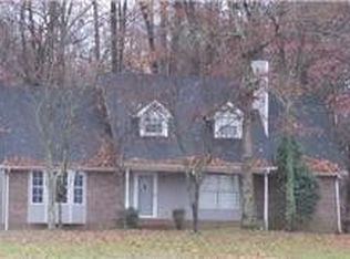 2271 S Mount Pleasant Rd, Greenbrier, TN 37073