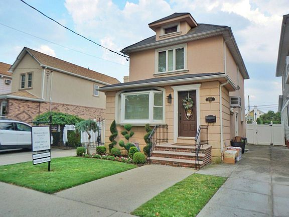 3rd image of 1760 Kimball St