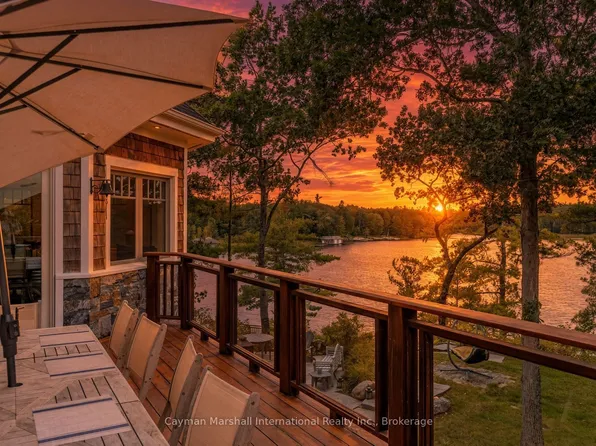 1034 Road 2900, Gravenhurst, ON P1P 1R2