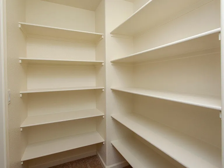 8904 Coyote Bluff Dr — Photo 39