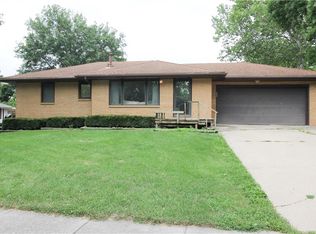 1602 W 5th Ave, Indianola, IA 50125