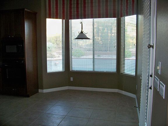 3rd image of 5425 E CALLE DE LAS ESTRELLAS Road