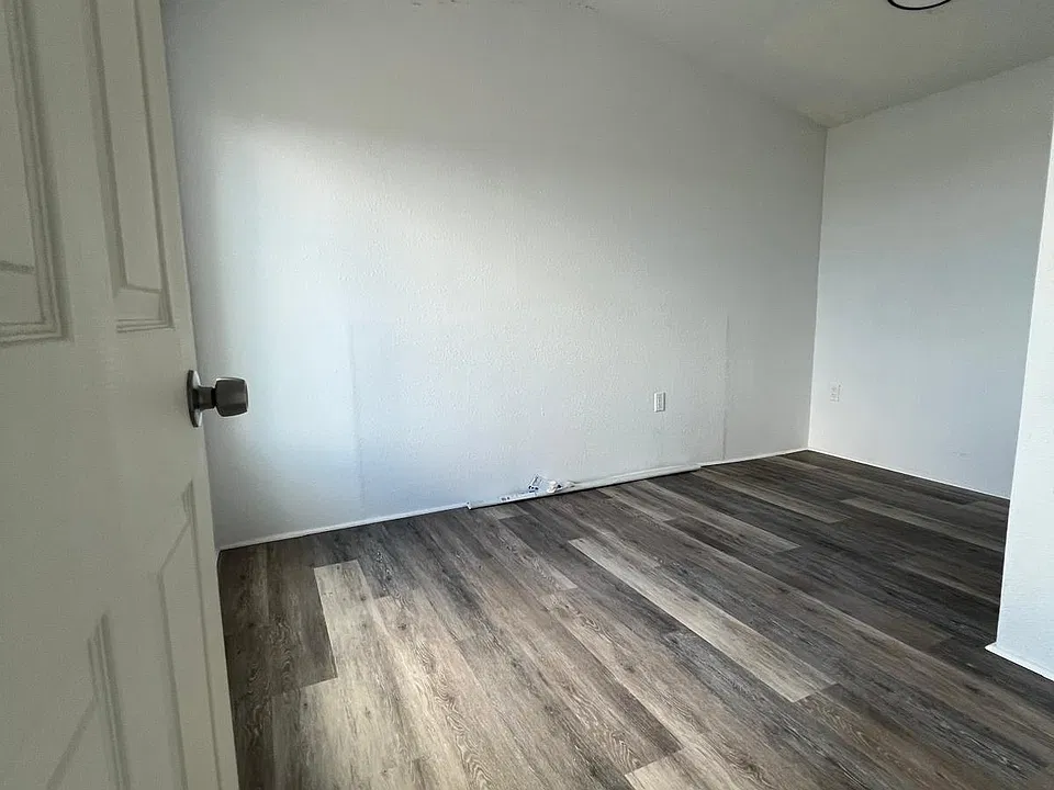 5118 N Scenic Hwy #2