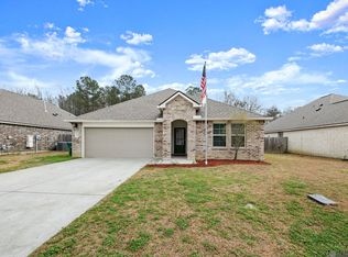 13230 Fowler Dr, Walker, LA 70785