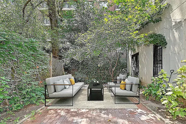 Rented by REAL New York | media 13