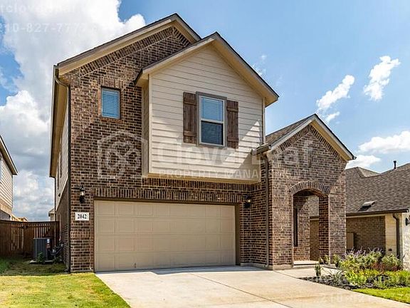 3rd image of 2042 Egret Ave