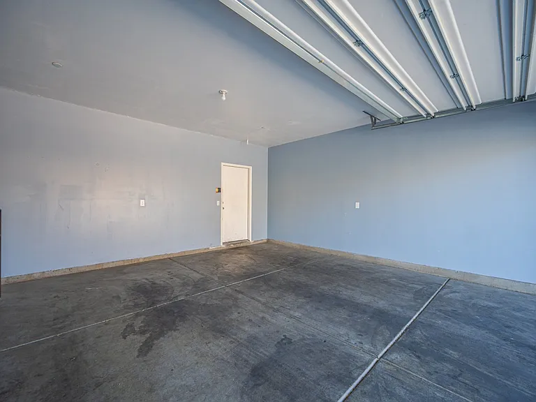 2715 Amazing Meadows Ave — Photo 44