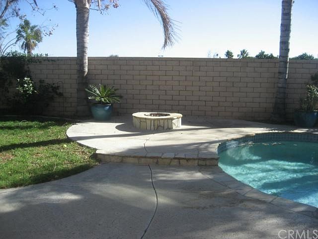 2nd image of 2813 Plumwood Ln