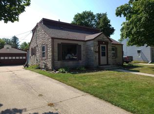 317 W Water St, BRILLION, WI 54110