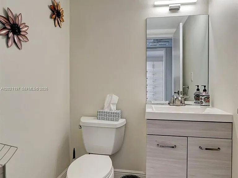 3725 S Ocean Dr #812 — Photo 13