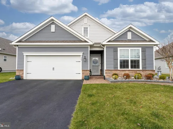 127 Raccoon Ln, Barnegat, NJ 08005