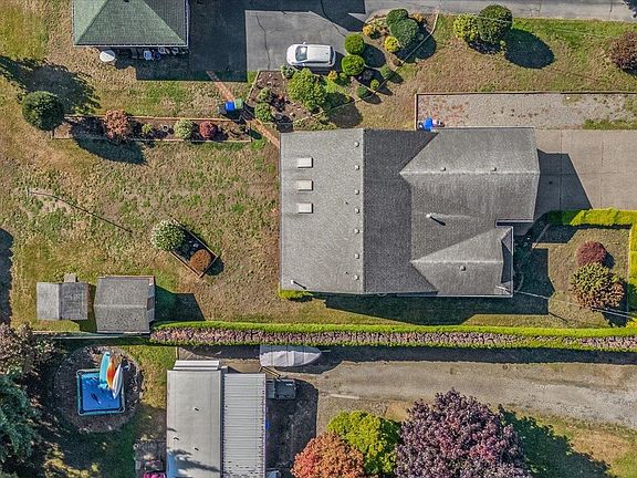 4th image of 44810 Keith Wilson Rd