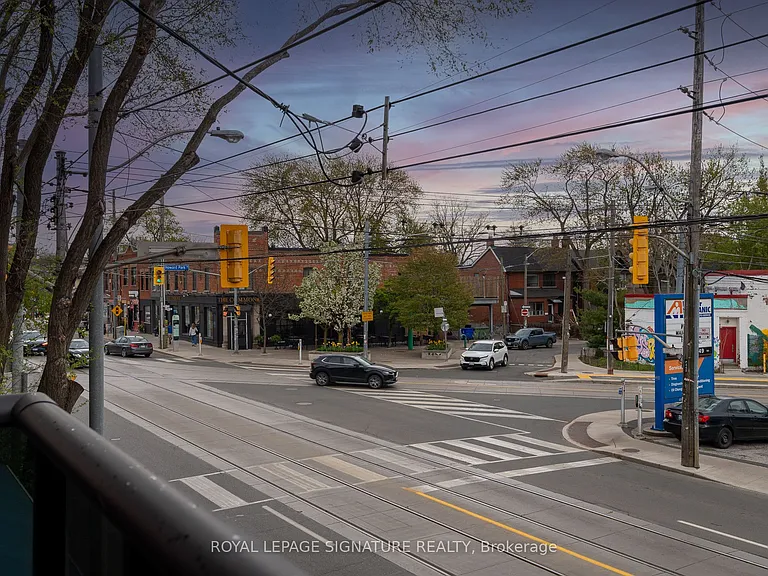2090 Dundas St W #1A — Photo 18