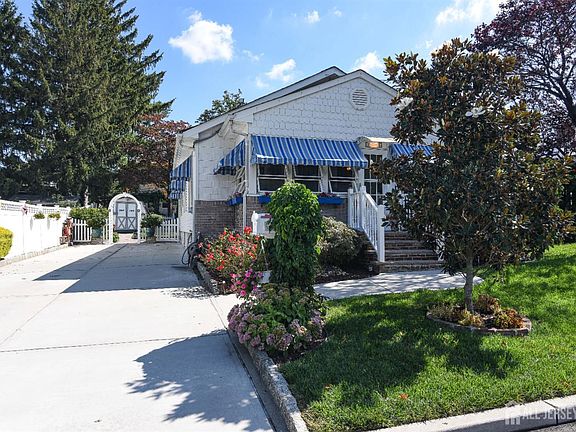2nd image of 16 Cheesequake Rd