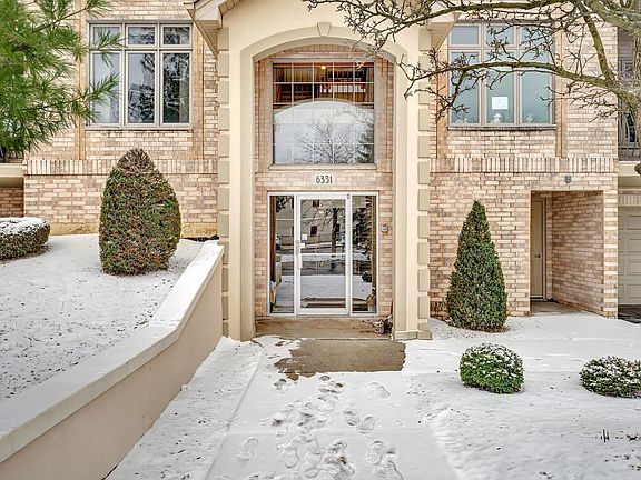 2nd image of 6331 Pine Ridge Ct APT 3D