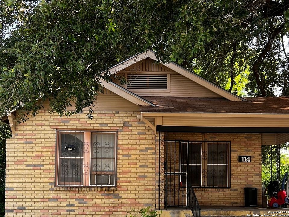1st image of 114 TOPEKA BLVD