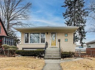 128 E Natoma Ave, Addison, IL 60101