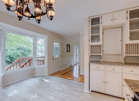 5th image of 9407 Chipping Dr