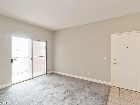 5th image of 2110 Los Feliz St Unit 1032