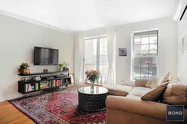 Rented by Bond New York