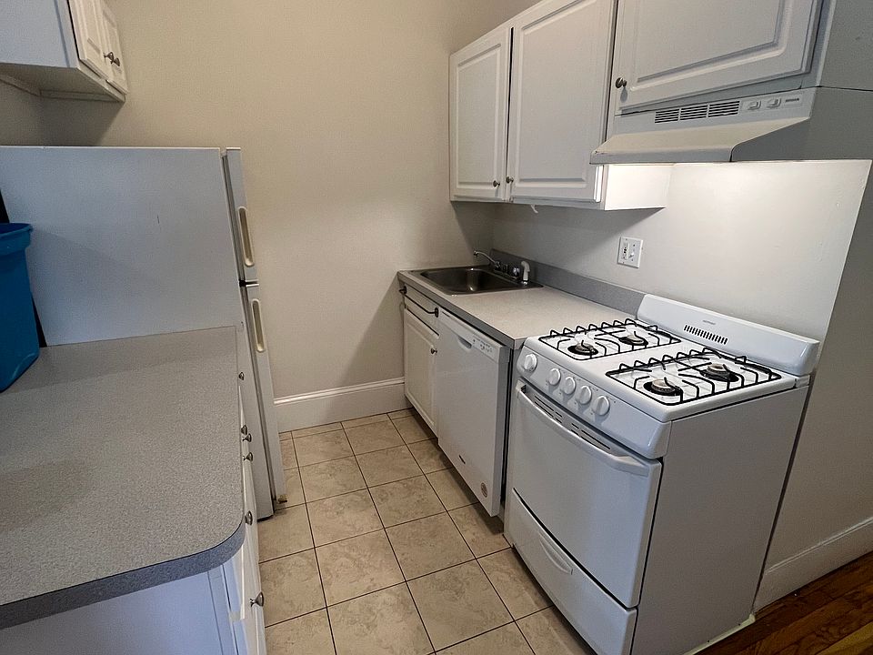 1st image of 891 Massachusetts Ave #11A