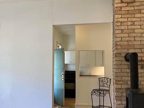 View thru to kitchen and back door