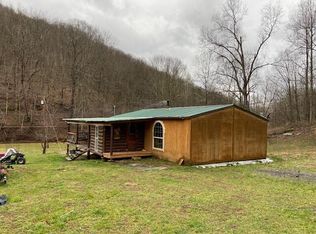 8927 Scotts Fork Bonnie Rd, Exchange, WV 26619