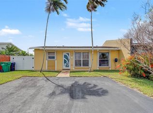 11416 SW 148th Ter, Miami, FL 33176