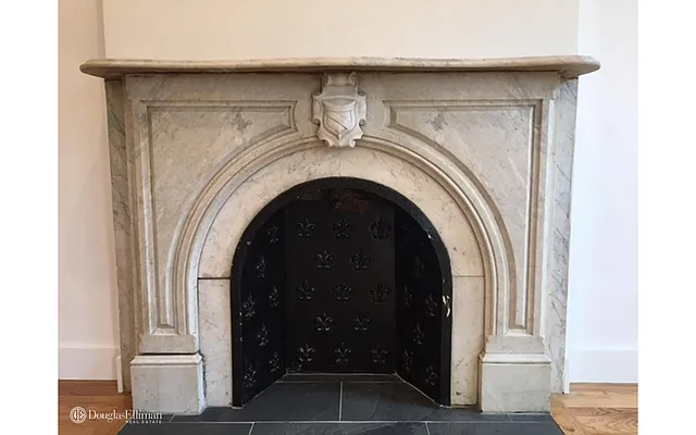 Rented by Douglas Elliman | media 14