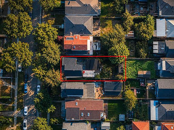 4th image of 4711 Gothard St