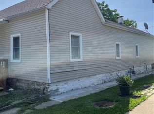 715 Lyon St, Hannibal, MO 63401