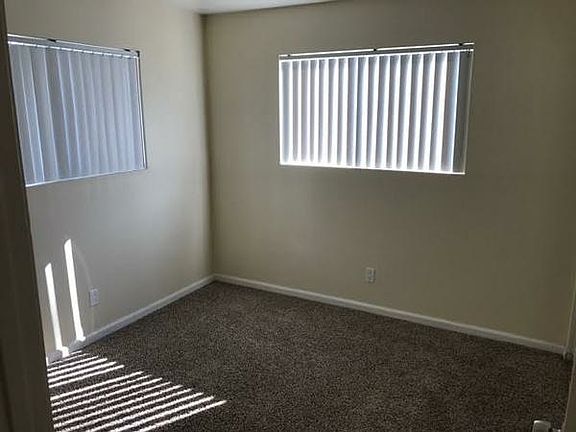 4th image of 2657 Buena Vista Ave