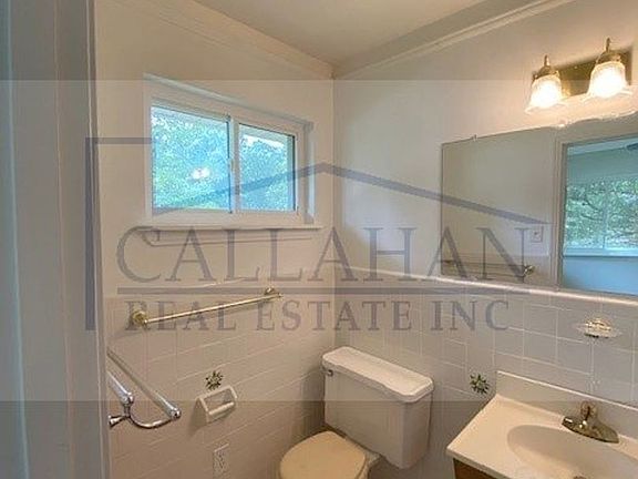 3rd image of 409 W 53rd St