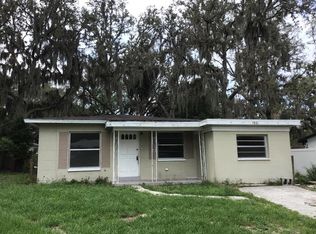 7021 Filbert Ln, Tampa, FL 33637