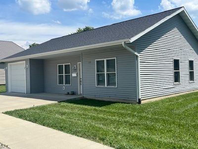 609 W Clinton Ave, Effingham, IL, 62401