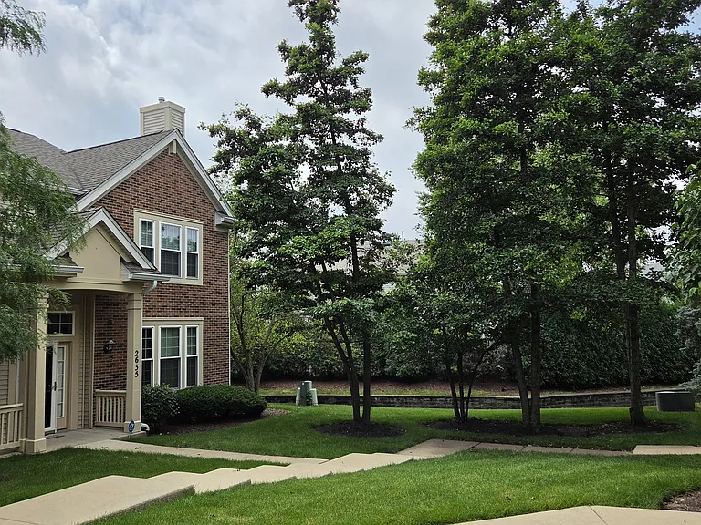2631 N Greenwood Ave #2631 — Photo 4