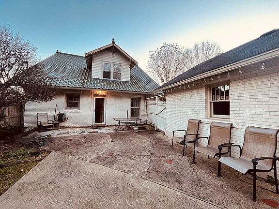 3rd image of 309 5th St