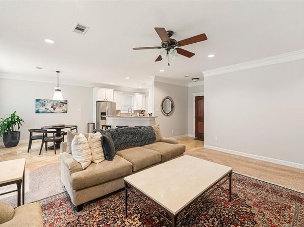 50 S Twinstone Cir, Coldspring, TX 77331