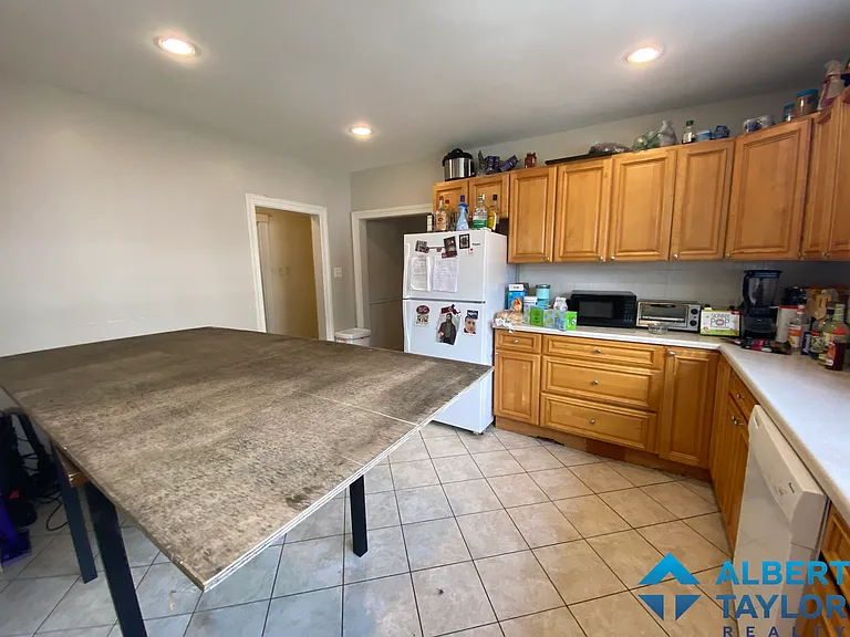 288 Foster St #1 — Photo 15