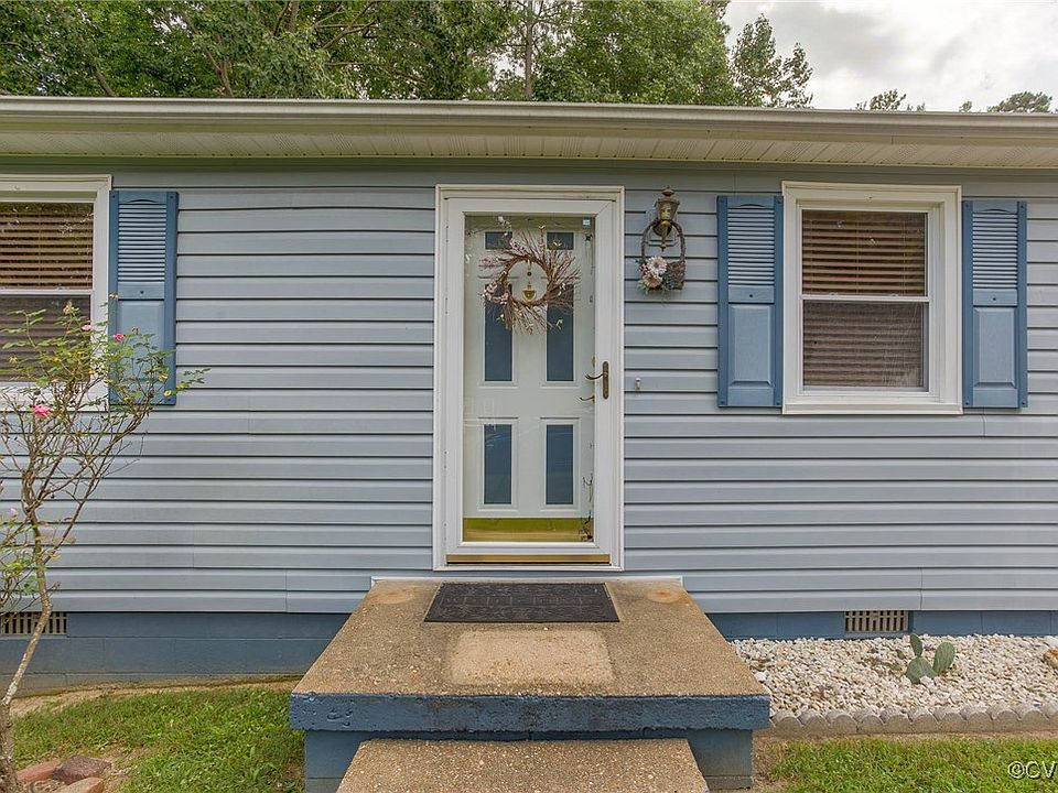 1st image of 3598 Creekwood Dr
