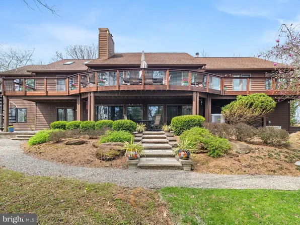 946 Arundel Dr, Arnold, MD 21012