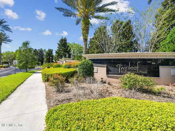 6600 WHITE BLOSSOM Circle #30H, Jacksonville, FL 32258