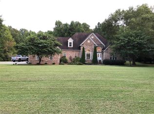 3401 Squirrel Chase Dr, Summerfield, NC 27358