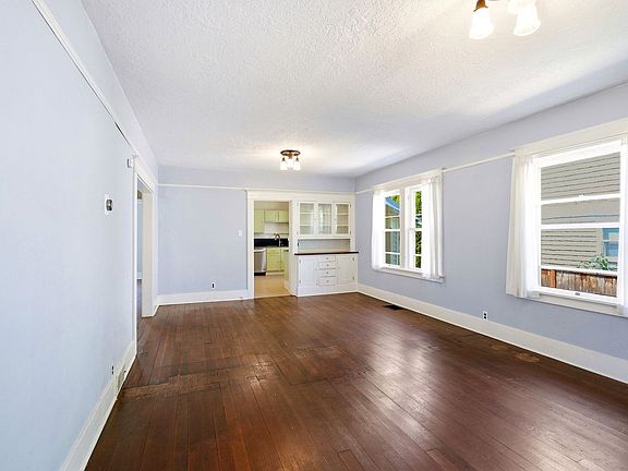 4th image of 7245 N Newell Ave