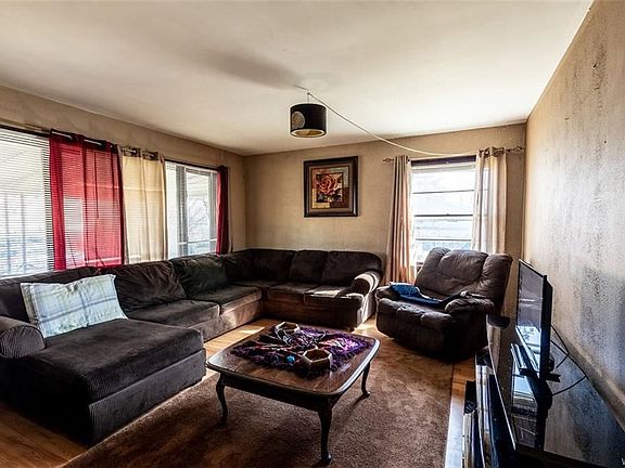 2nd image of 716 61st St
